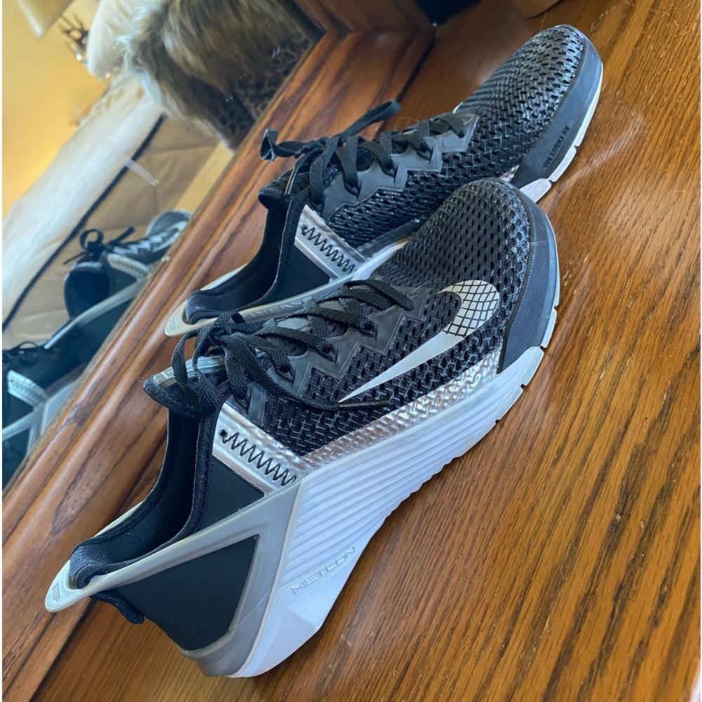 Nike metcons